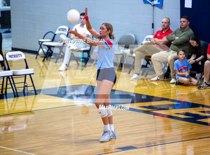 Thumbnail 1 in Lewisburg vs. Madison Central (MHSSAA 7A  Round 2) photogallery.