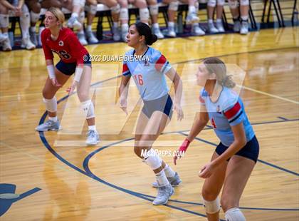 Thumbnail 2 in Lewisburg vs. Madison Central (MHSSAA 7A  Round 2) photogallery.