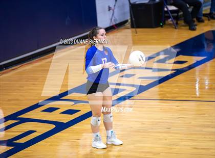 Thumbnail 2 in Lewisburg vs. Madison Central (MHSSAA 7A  Round 2) photogallery.