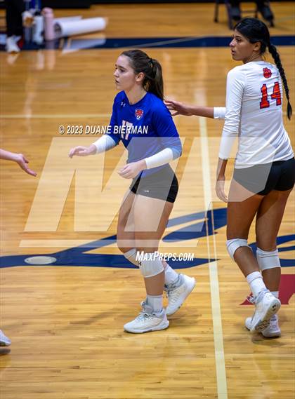 Thumbnail 3 in Lewisburg vs. Madison Central (MHSSAA 7A  Round 2) photogallery.