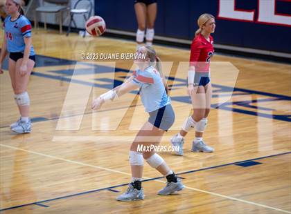 Thumbnail 2 in Lewisburg vs. Madison Central (MHSSAA 7A  Round 2) photogallery.