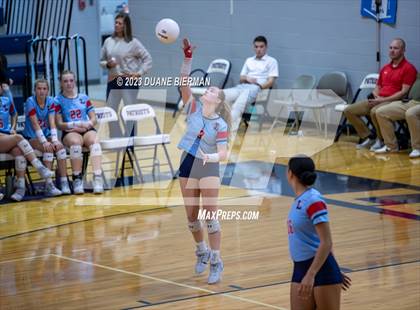 Thumbnail 1 in Lewisburg vs. Madison Central (MHSSAA 7A  Round 2) photogallery.