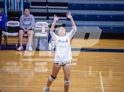Thumbnail 3 in Lewisburg vs. Madison Central (MHSSAA 7A  Round 2) photogallery.