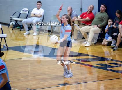 Thumbnail 1 in Lewisburg vs. Madison Central (MHSSAA 7A  Round 2) photogallery.