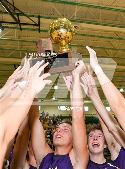 Thumbnail 3 in ALA - West Foothills vs. Northwest Christian (AIA 3A Final - Awards) photogallery.