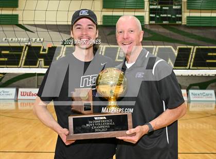 Thumbnail 3 in ALA - West Foothills vs. Northwest Christian (AIA 3A Final - Awards) photogallery.