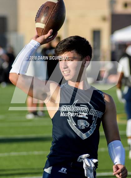 Thumbnail 1 in Ironwood Ridge @ Mountain View photogallery.