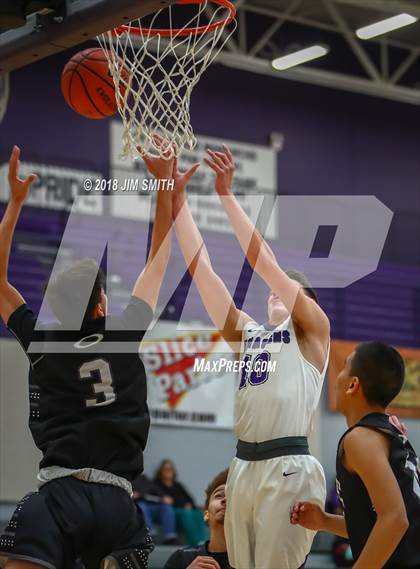 Thumbnail 2 in Onate @ Manzano photogallery.