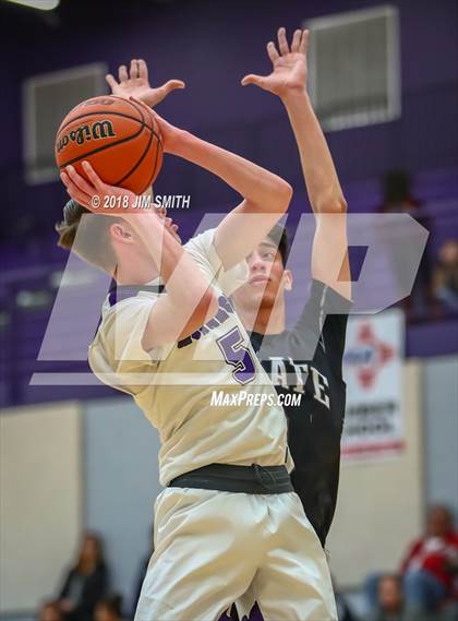 Thumbnail 3 in Onate @ Manzano photogallery.