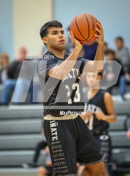 Thumbnail 2 in Onate @ Manzano photogallery.