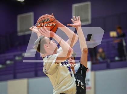 Thumbnail 1 in Onate @ Manzano photogallery.