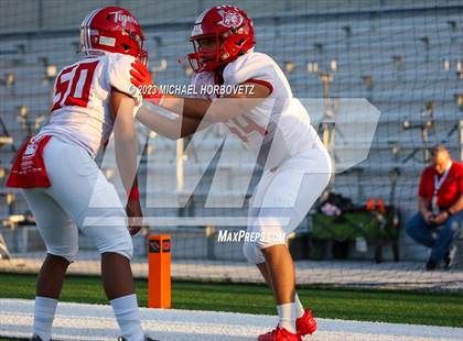 Thumbnail 2 in Terrell @ Melissa photogallery.