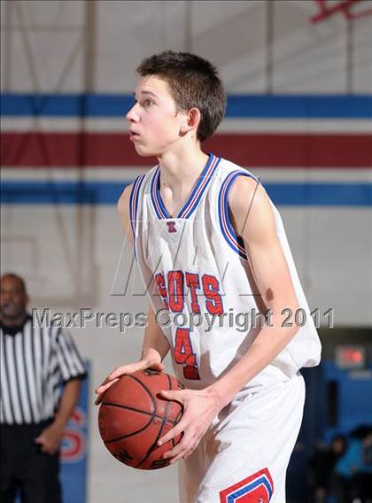 Thumbnail 2 in Vacaville Christian @ Highlands photogallery.