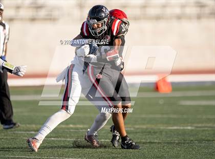 Thumbnail 3 in Woodland Christian vs. Banning (CIF State Division 5-A Final) photogallery.