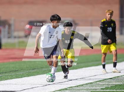 Thumbnail 3 in Hunter @ Kearns photogallery.