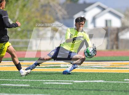 Thumbnail 3 in Hunter @ Kearns photogallery.