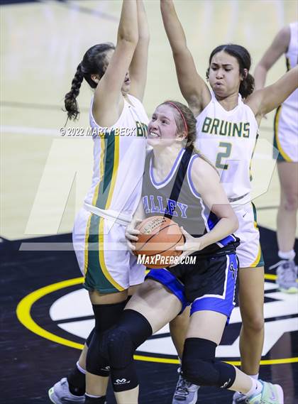 Thumbnail 2 in Rock Bridge vs Grain Valley (Norm Stewart Classic) photogallery.
