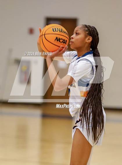 Thumbnail 1 in The Habersham School vs. Horizon Christian Academy (GAPPS 1-A Semifinals) photogallery.