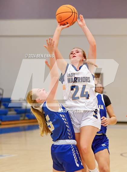 Thumbnail 3 in The Habersham School vs. Horizon Christian Academy (GAPPS 1-A Semifinals) photogallery.