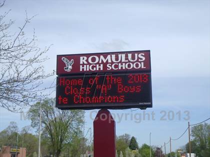 Thumbnail 2 in Romulus TOC Ceremony photogallery.
