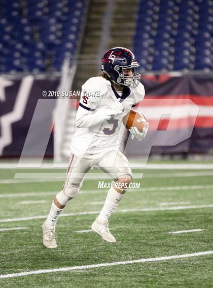Thumbnail 1 in Lincoln-Sudbury vs. Mansfield (MIAA D2 Final) photogallery.