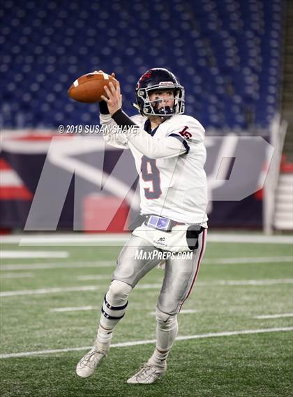 Thumbnail 3 in Lincoln-Sudbury vs. Mansfield (MIAA D2 Final) photogallery.