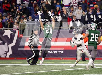 Thumbnail 3 in Lincoln-Sudbury vs. Mansfield (MIAA D2 Final) photogallery.