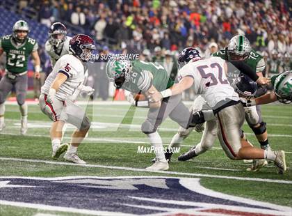 Thumbnail 2 in Lincoln-Sudbury vs. Mansfield (MIAA D2 Final) photogallery.