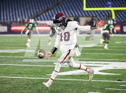 Thumbnail 3 in Lincoln-Sudbury vs. Mansfield (MIAA D2 Final) photogallery.