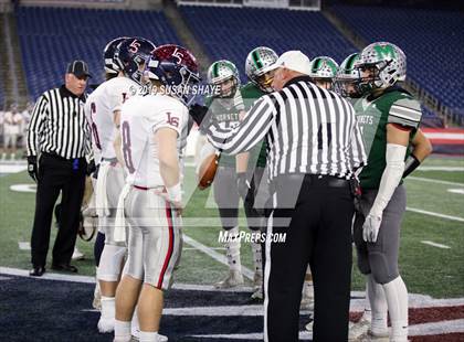 Thumbnail 2 in Lincoln-Sudbury vs. Mansfield (MIAA D2 Final) photogallery.