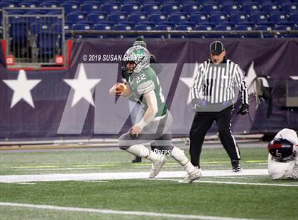 Thumbnail 2 in Lincoln-Sudbury vs. Mansfield (MIAA D2 Final) photogallery.