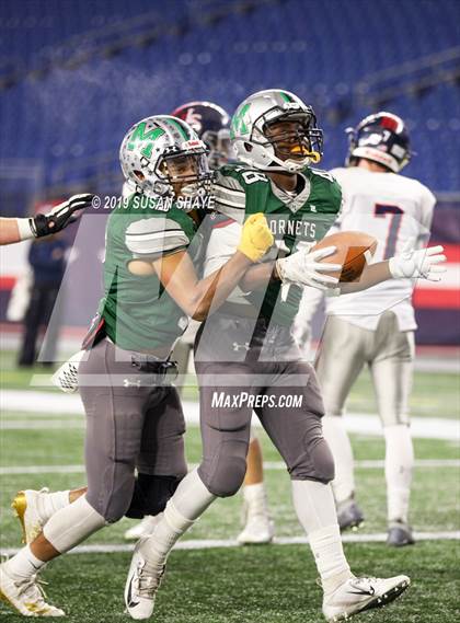Thumbnail 1 in Lincoln-Sudbury vs. Mansfield (MIAA D2 Final) photogallery.