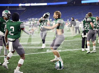 Thumbnail 2 in Lincoln-Sudbury vs. Mansfield (MIAA D2 Final) photogallery.