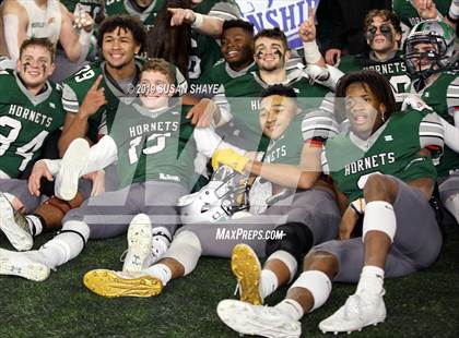Thumbnail 2 in Lincoln-Sudbury vs. Mansfield (MIAA D2 Final) photogallery.