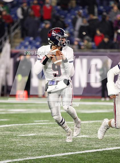 Thumbnail 1 in Lincoln-Sudbury vs. Mansfield (MIAA D2 Final) photogallery.