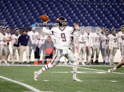 Thumbnail 3 in Lincoln-Sudbury vs. Mansfield (MIAA D2 Final) photogallery.