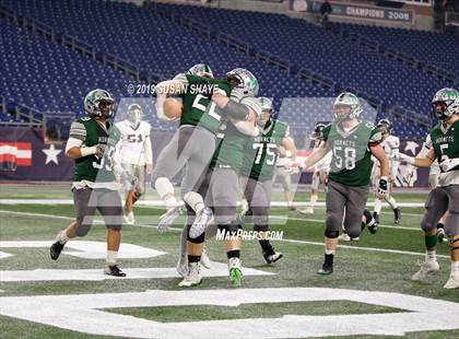 Thumbnail 3 in Lincoln-Sudbury vs. Mansfield (MIAA D2 Final) photogallery.