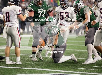 Thumbnail 2 in Lincoln-Sudbury vs. Mansfield (MIAA D2 Final) photogallery.