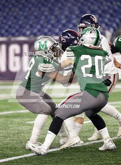 Thumbnail 2 in Lincoln-Sudbury vs. Mansfield (MIAA D2 Final) photogallery.