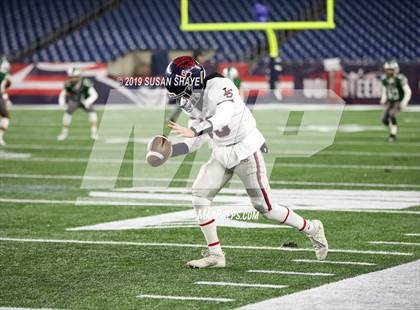 Thumbnail 2 in Lincoln-Sudbury vs. Mansfield (MIAA D2 Final) photogallery.
