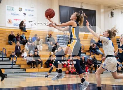Thumbnail 2 in Davis vs Oak Ridge (Trojan Toss-Up) photogallery.
