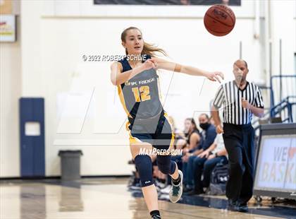 Thumbnail 1 in Davis vs Oak Ridge (Trojan Toss-Up) photogallery.