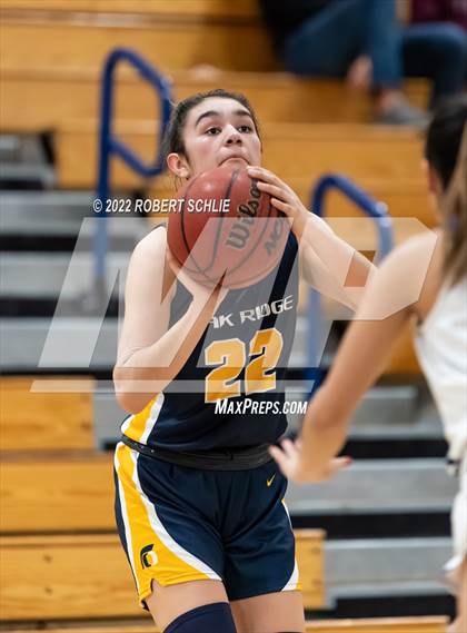 Thumbnail 3 in Davis vs Oak Ridge (Trojan Toss-Up) photogallery.