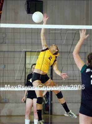Thumbnail 1 in Miramonte @ Las Lomas photogallery.