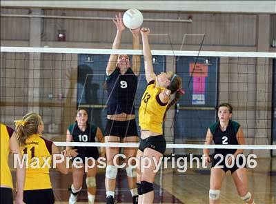 Thumbnail 1 in Miramonte @ Las Lomas photogallery.