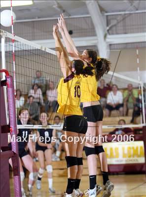 Thumbnail 3 in Miramonte @ Las Lomas photogallery.