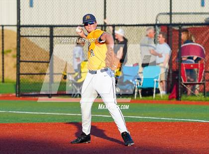 Thumbnail 1 in Franklin Community vs. Mooresville (Sectional First Round) photogallery.