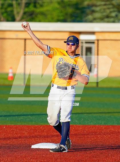 Thumbnail 2 in Franklin Community vs. Mooresville (Sectional First Round) photogallery.