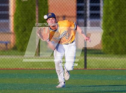 Thumbnail 3 in Franklin Community vs. Mooresville (Sectional First Round) photogallery.
