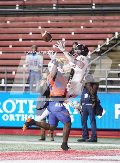 Thumbnail 2 in Northern Highlands vs. Millville photogallery.